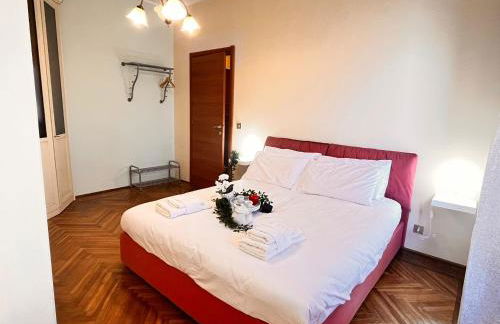 sky apartment a due passi dalla stazione - Photo 5