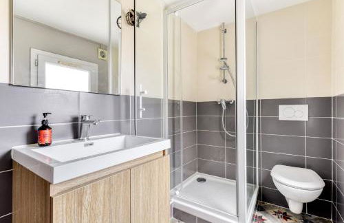 L'Émeraude de la Cité - Netflix - Clim - Proche Cité - Foto 8