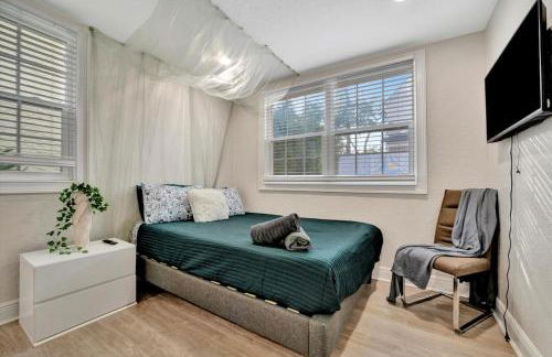 Half Mile from ZooTampa - Fun - Foto 40