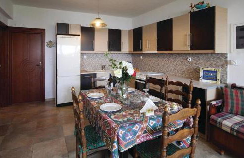 4 Bedroom Gorgeous Home In Keratea - Foto 17