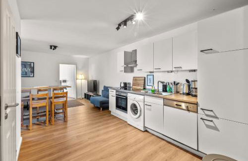 Grosses City Apartment mit Terasse - Foto 1