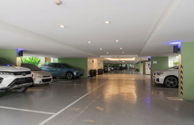 Beverly33 - Photo 28