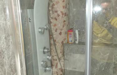 Sehr grosse 5 Zimmer Wohnung mit Garten und terasse - Foto 23