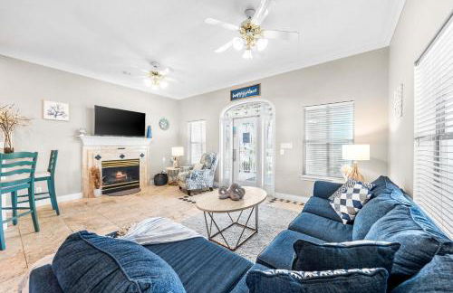 Andrea's Island - PET FRIENDLY - BEACH SERVICE-SLEEPS12!! - Foto 10