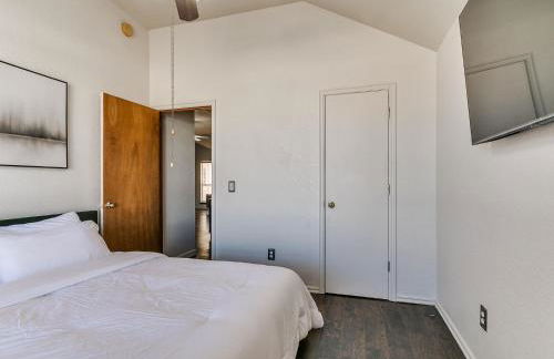 Sleek 4BR OKC Stay by StayLage - Photo 50