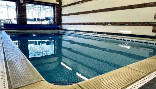 Stable Cottage with pre booked use of Indoor Swimming Pool - Foto 2