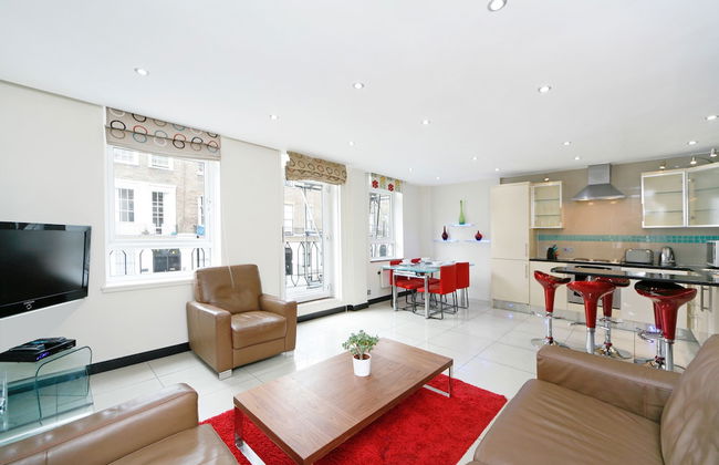 Baker Street Suites - Photo 77