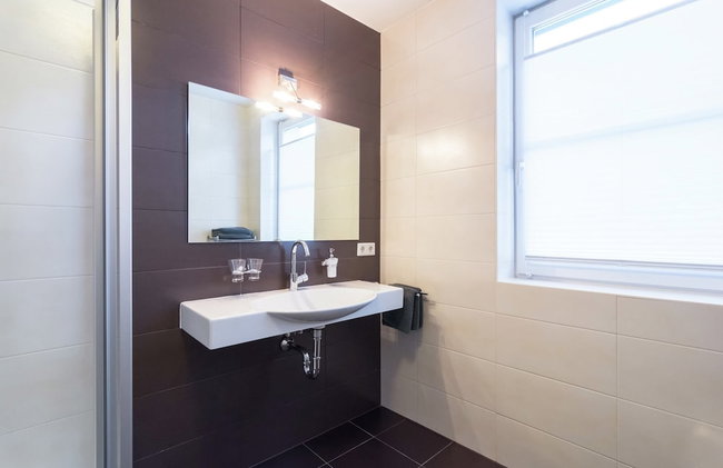 Apartment in Leogang Near Ski Slopes - Photo 18