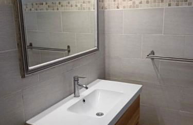 Provencal-style villa - Photo 8