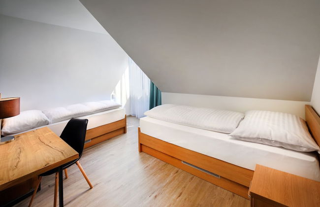 Maladinovo - Photo 14