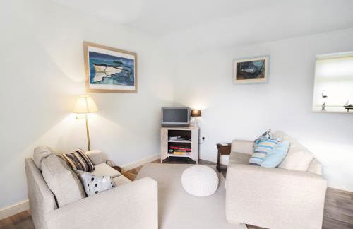 Shrimp Cottage - E5415 - Photo 3