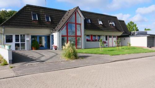 Heikendorf Große Ferienwohnung mit Terrasse - Foto 1