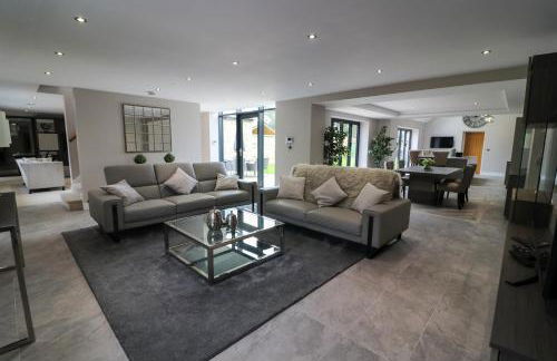 Northumberland Luxury Stays - The Chivits - Photo 9