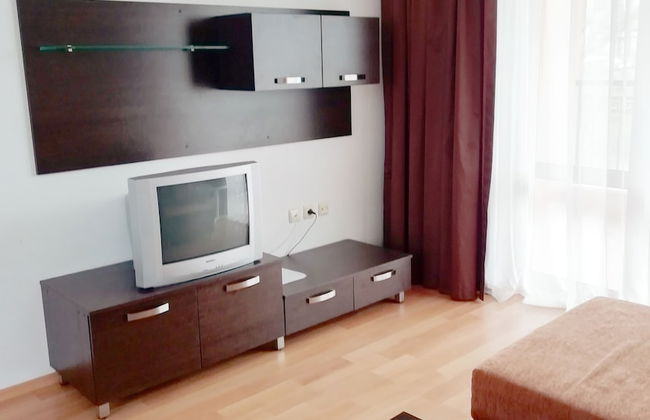 Apart-hotel Happy - Photo 16