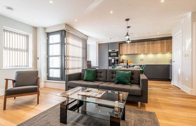 Celador Apartments - Bond House - Photo 35