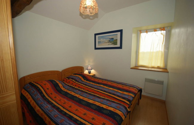 Spacious Holiday Home in Besse With Swimming Pool - Foto 7