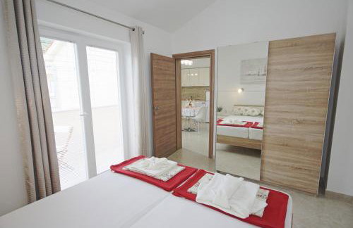Apartmani Srdoč - Foto 9