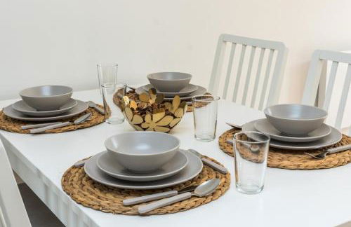 Sleek and Stylish 2BD Home With a Garden Anerley - Foto 27