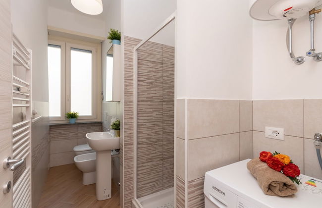 Cialdini Apartment near City Center - Foto 10