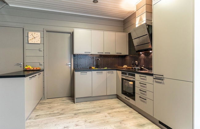 Loma-saaga 3 - Photo 9