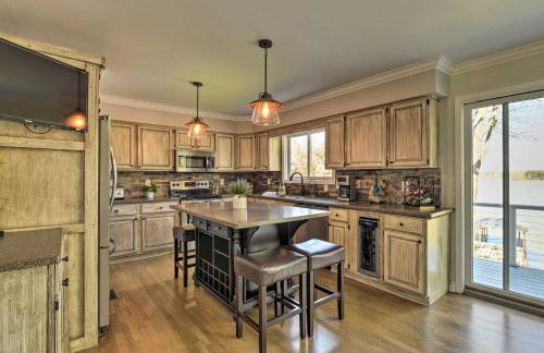 Riviera Paradise with Private Dock! home - Foto 30