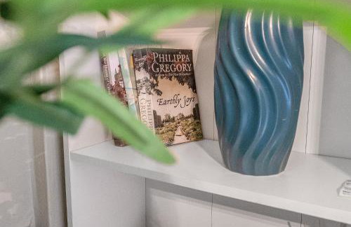 Central, Cozy 2BR-1BA-Haymarket - with Parking - Foto 20