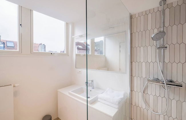 Top Floor New Duplex Stunning View In Trendy St Gilles - Foto 41