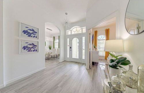 596 Modern 5 bed home overlooking beautiful golf course and conservation with Games room - Foto 75