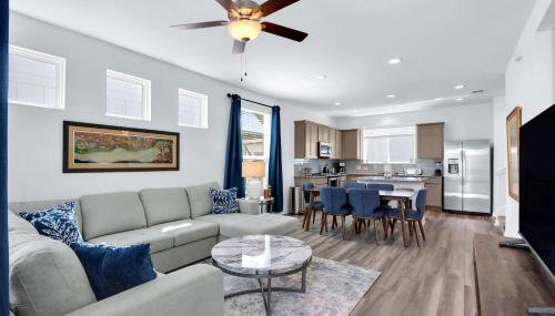 Gorgeous 2 BDR Cottage Minutes to Everything Nbtx! - Foto 2