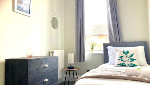 No 7 - 3 Bed House, Parking, Walkable to City, Quiet Location - Foto 5