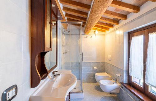 Apartment in a farmhouse with 2 swimming pools - Photo 28