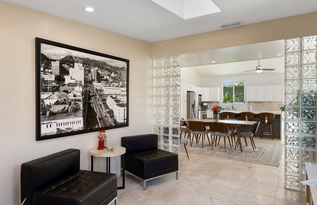 The Palms- Pool Jacuzzi and Pet Friendly - Photo 21