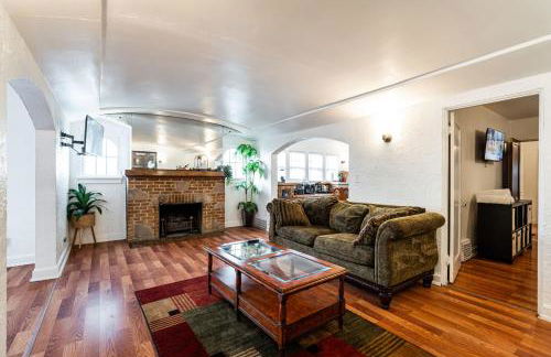 Charming 6BR Home in Milwaukees Historic District - Foto 6
