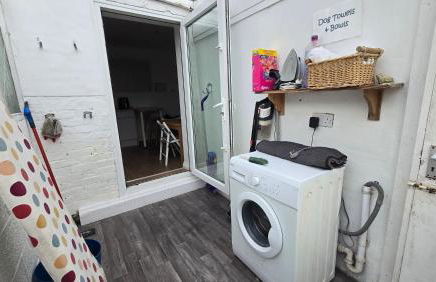 Mayfield , 2 bed slp 6 Roomy dog friendly Gosport town house - Photo 25