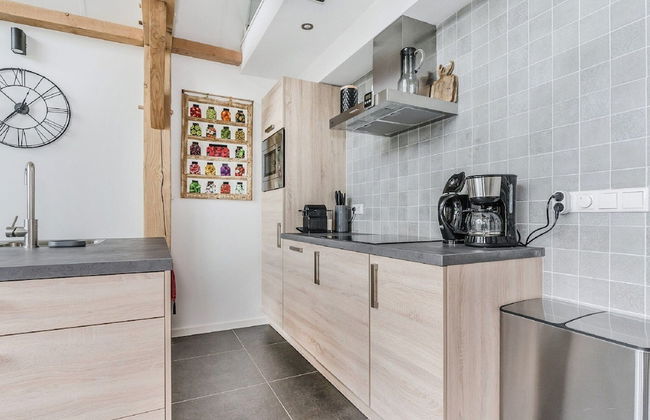 Holiday Home in Netherlands With Pond View - Photo 7