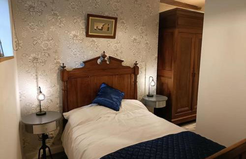 Chateau-une - a Beautiful historic medieval holiday rental. - Foto 46