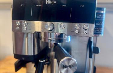 DeLand Dome House- 98 Inch TV - Open Kitchen - Near Bridle Oaks - Photo 10