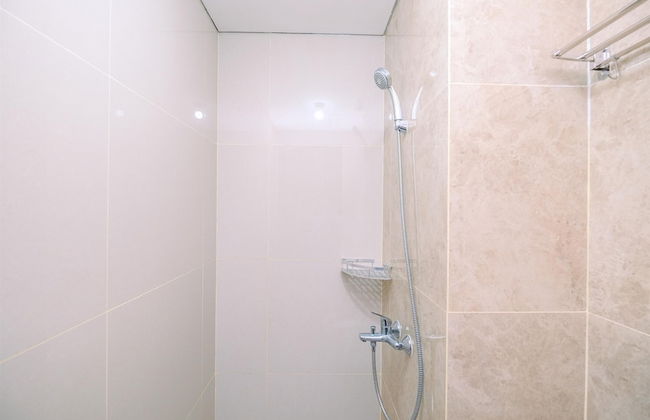 Great Location And Comfort 2Br Transpark Cibubur Apartment - Foto 18