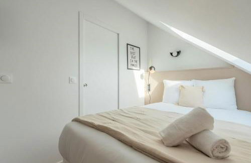 Studio sous les combles côté cour, parking gratuit - Foto 11