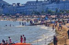 Willesden, Apartment 2, A beautifully furnished and spacious apartment located in the heart of Llandudno - Photo 26