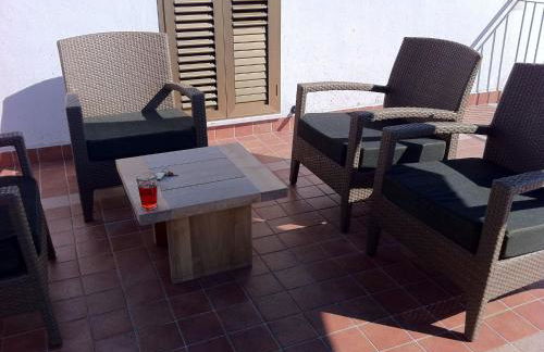 Hillside Escape with Pool - Foto 18