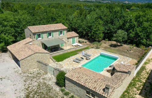 Family Stone House In Gordes - Photo 1