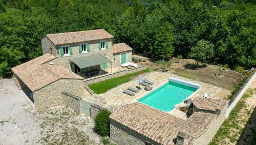 Family Stone House In Gordes - Photo 1