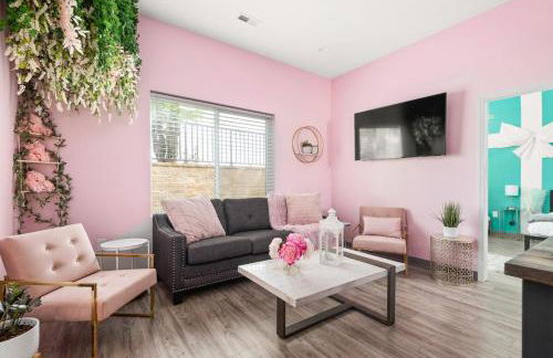 Unit 106 Stylish Condo with Free Parking and Close to Downtown - Foto 28