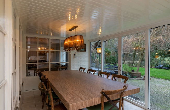 Charming Beach Villa With Thatched Roof - Photo 35