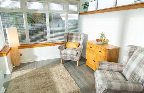 Tranquil Coastal Getaway Home - Foto 24