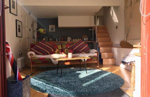 Unique Artists studio with a private garden. - Foto 5