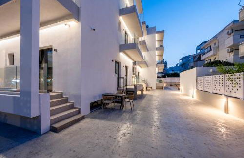 Unicos City Suites - Photo 15