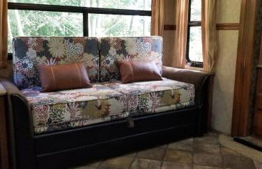 Farm Inn - RV Farm Stay with Ocean Views - Photo 11