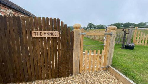 Beautiful Rural Self Contained Farm Annex - Foto 3